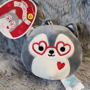 NWT Squishmallows‎ Ryan The Husky Clip-on Valentine's Squad